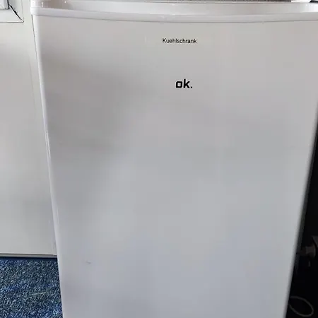 Tekne Oeko Budget Hausboot Retreat Mondschein *